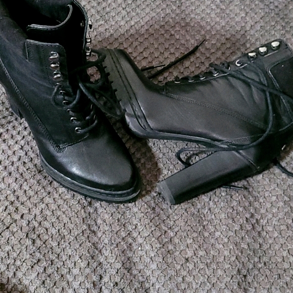 BCBGeneration Shoes - BCBGeneration Black leather BG-Maude boots